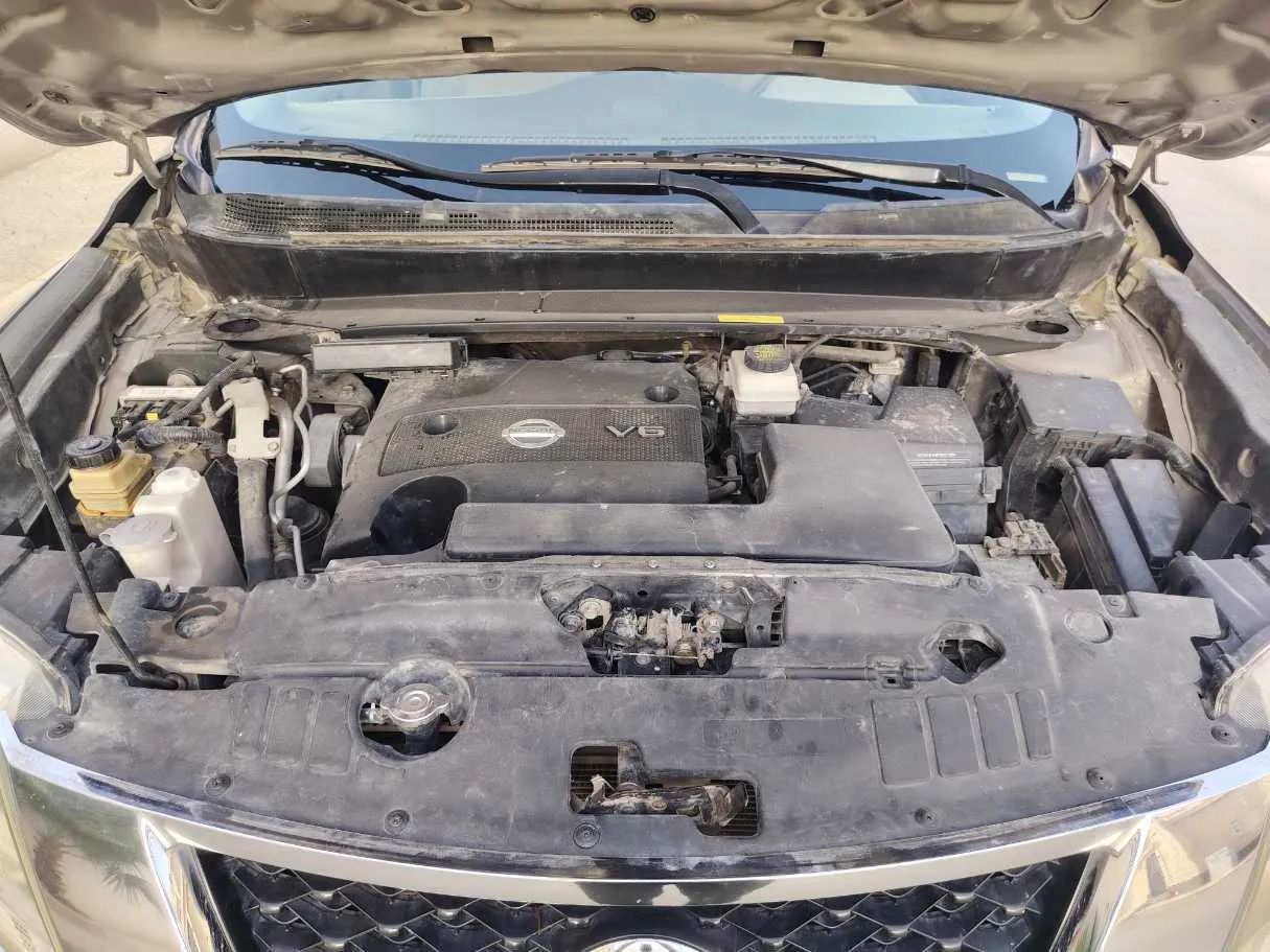 Car image 30