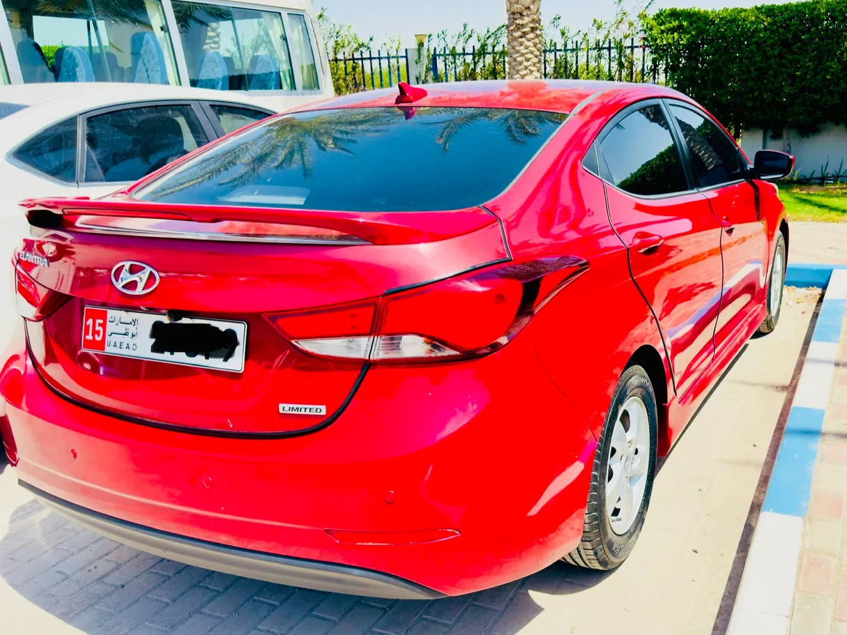 Car image 3