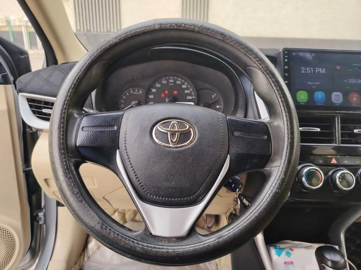 Car image 20
