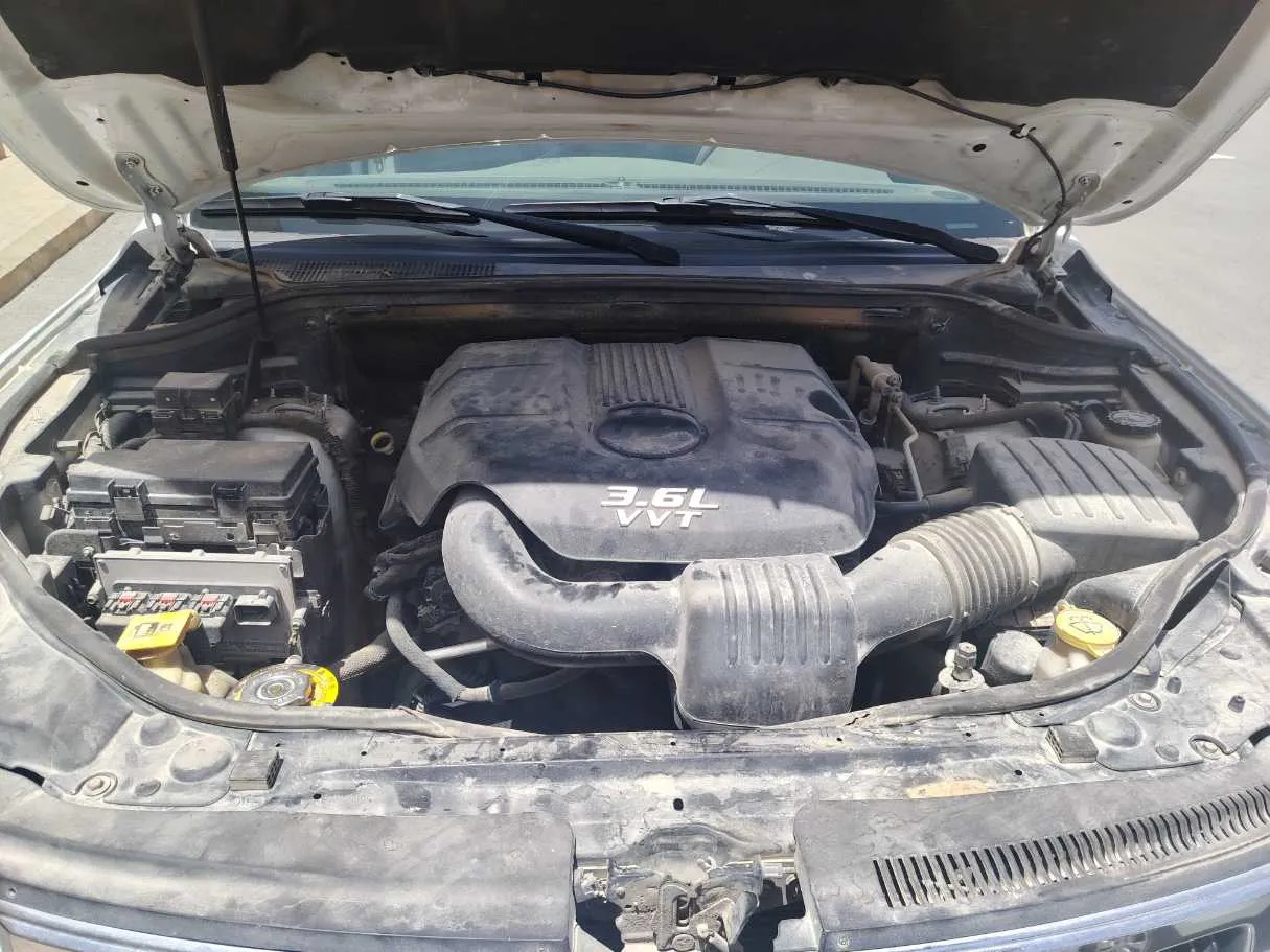 Car image 31