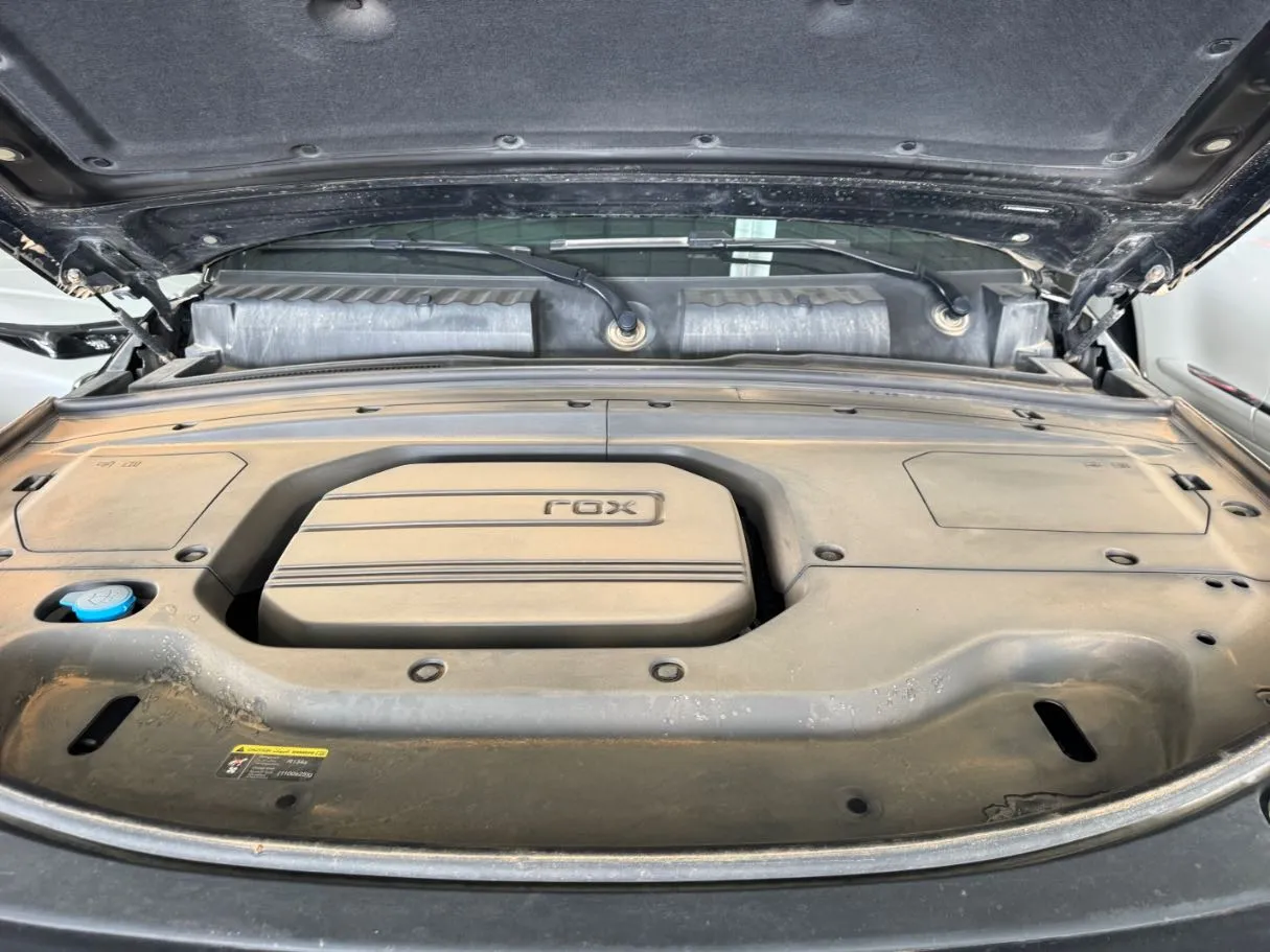 Car image 22