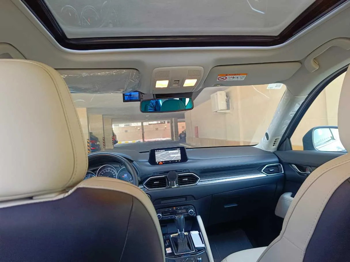 Car image 22