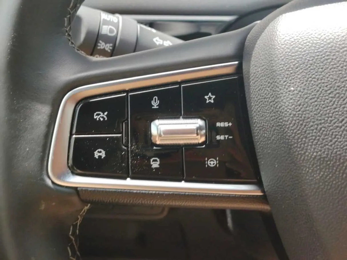 Car image 31