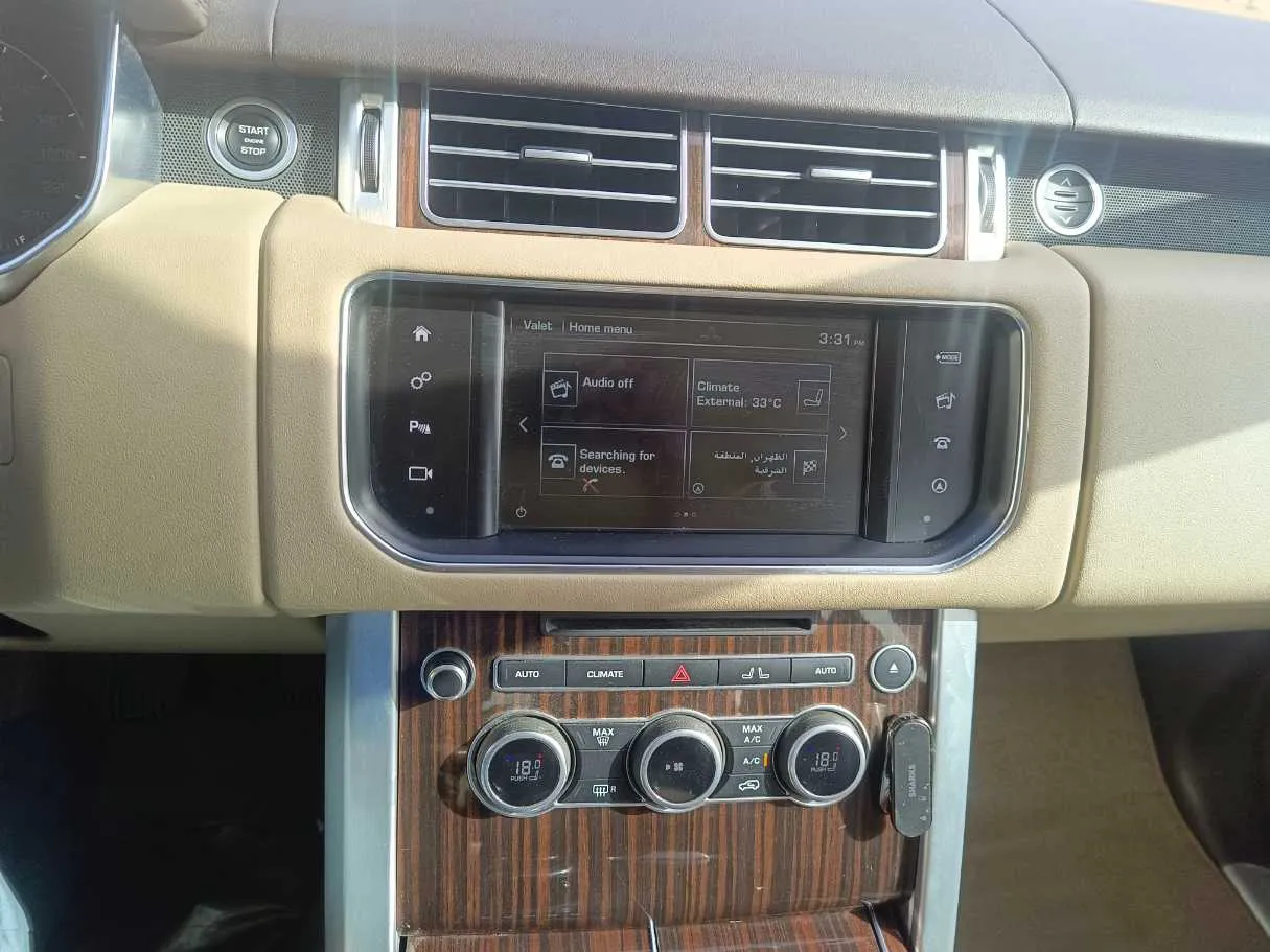 Car image 24
