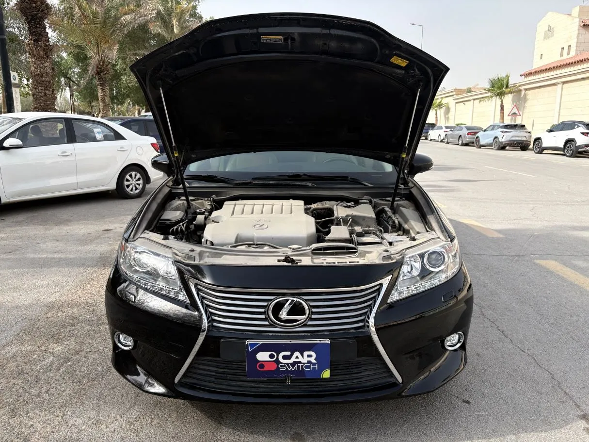 Car image 29