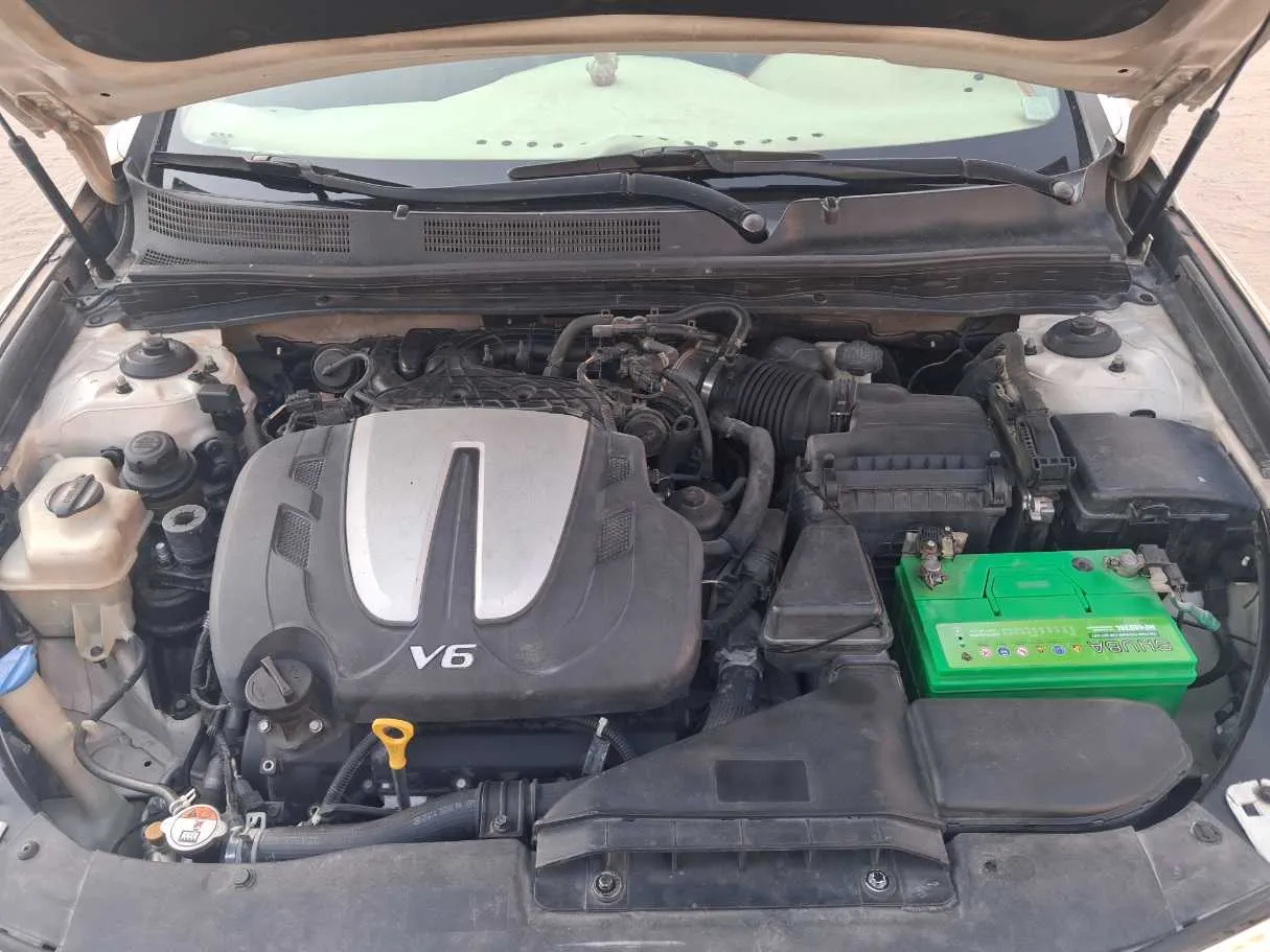Car image 20