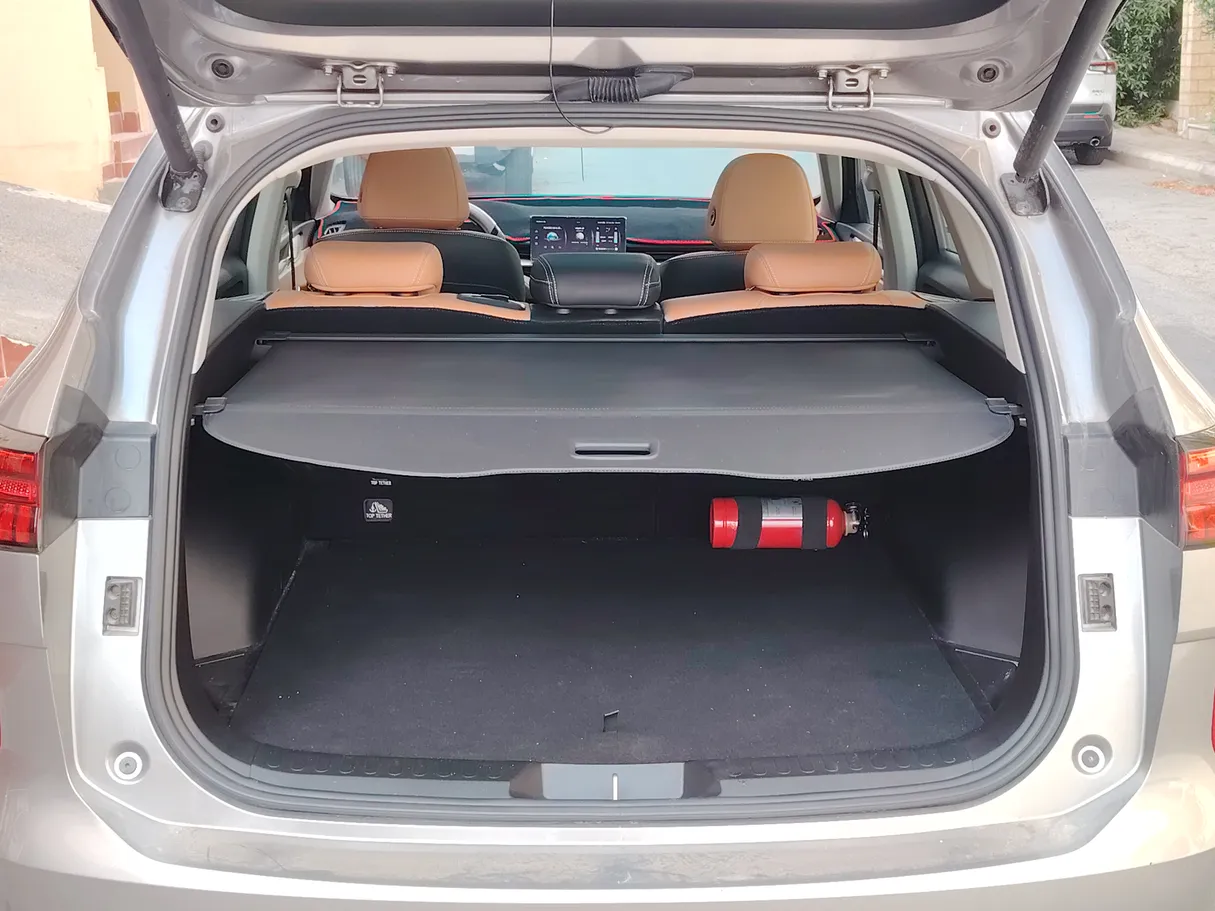 Car image 31