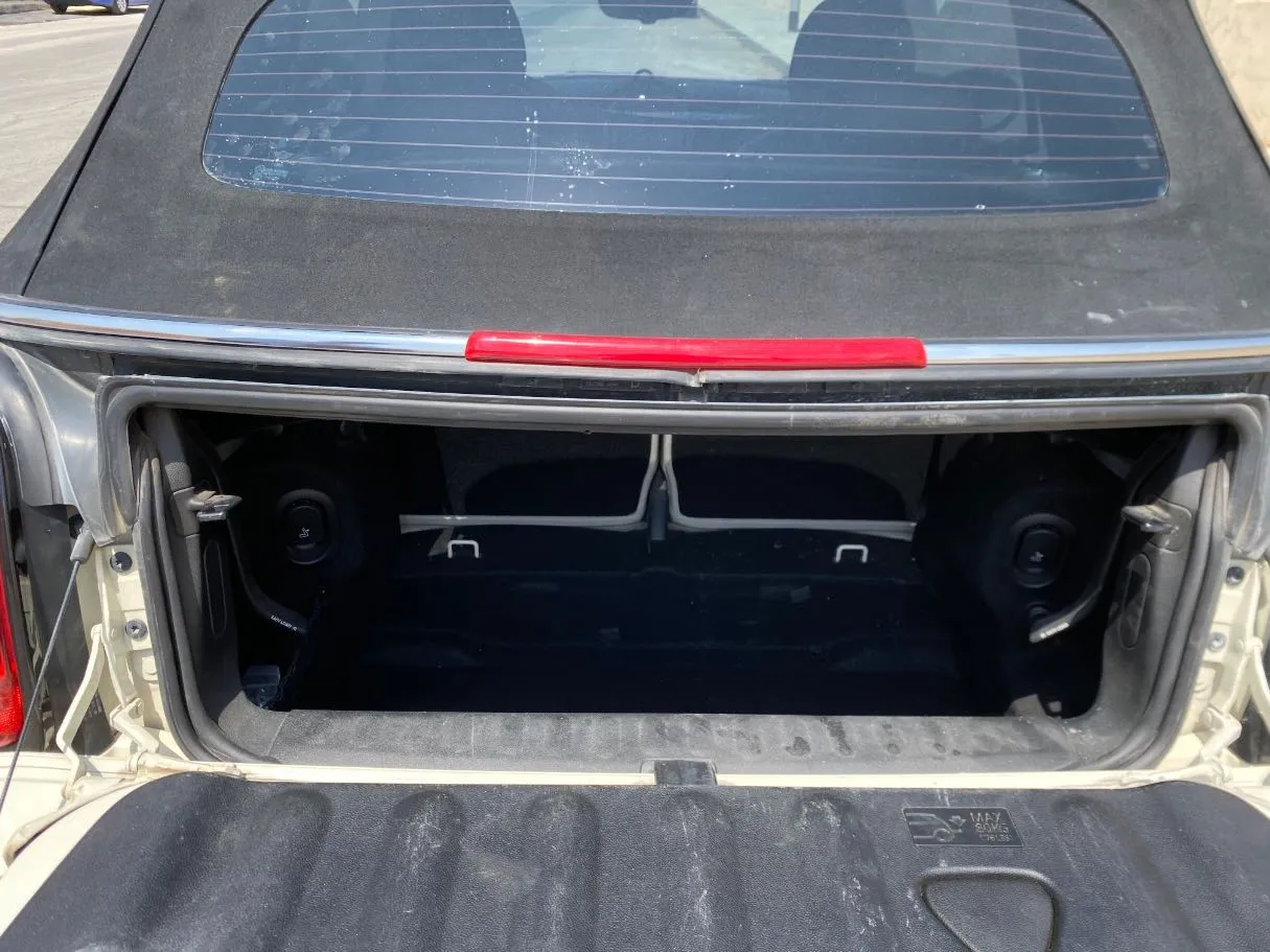 Car image 22