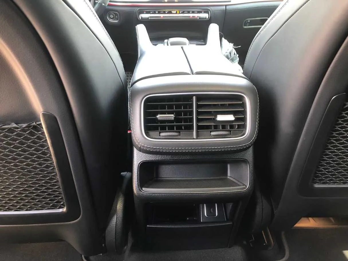 Car image 21