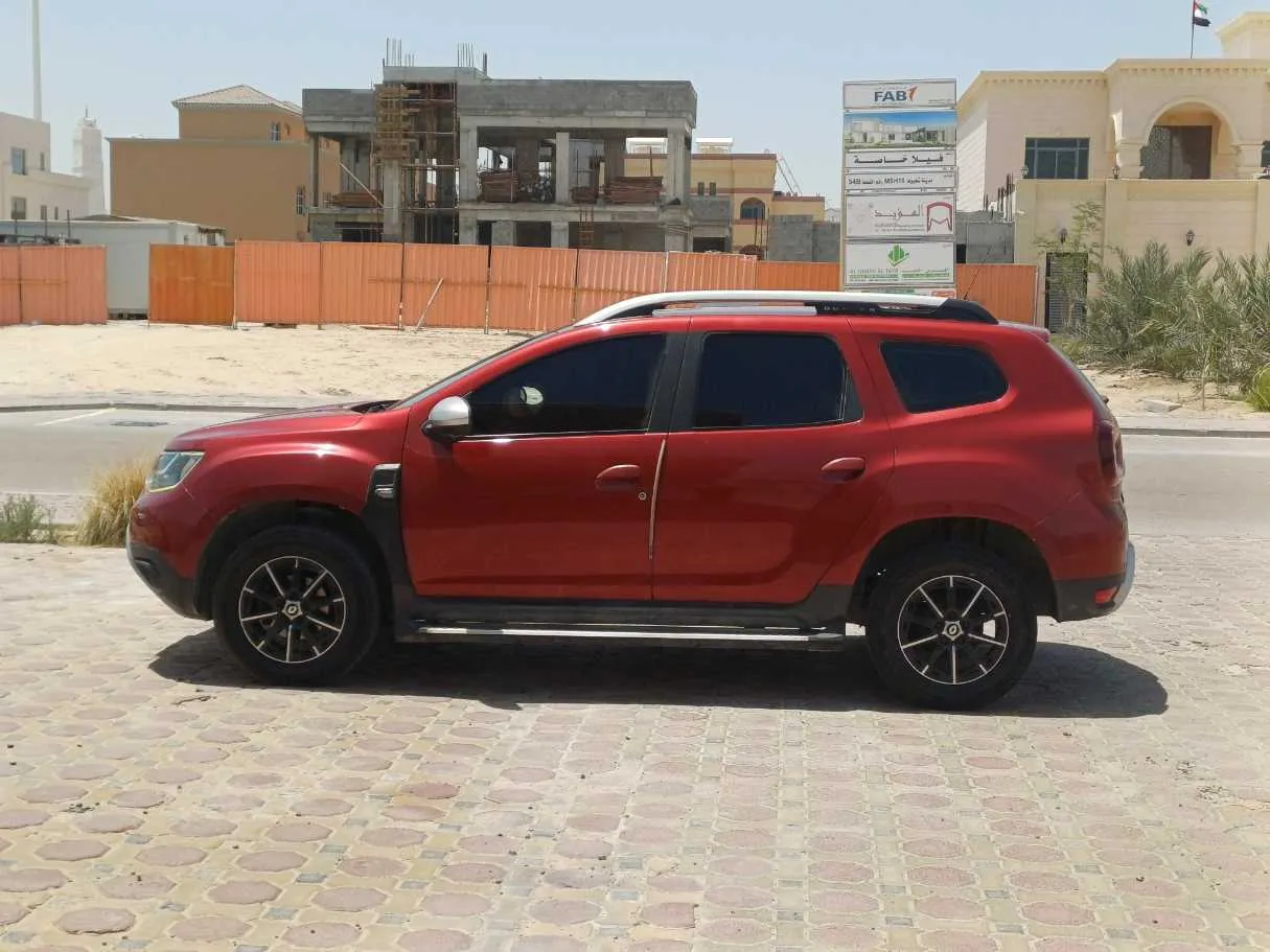 Car image 8