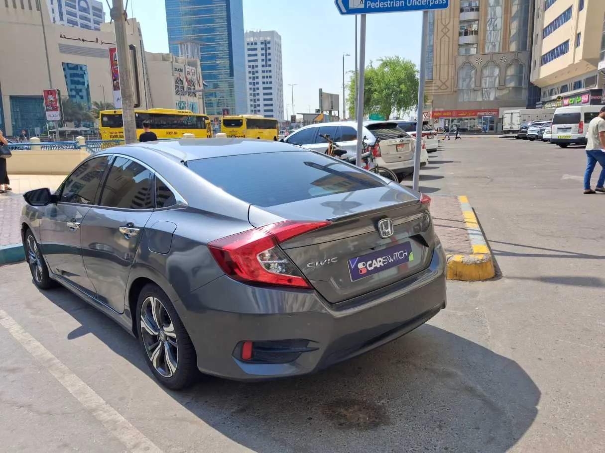Car image 7