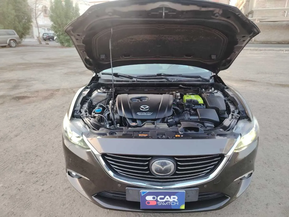 Car image 46