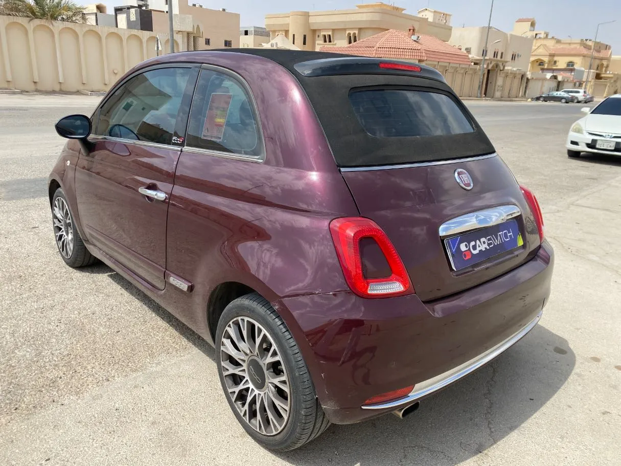 Car image 8