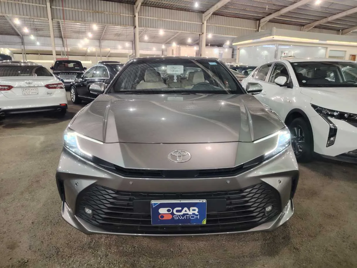 Car image 2