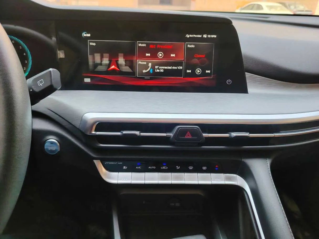 Car image 23