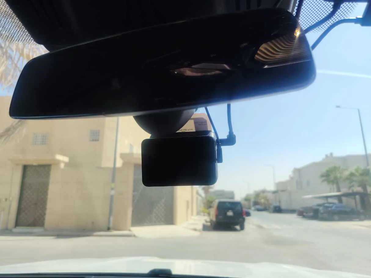 Car image 30