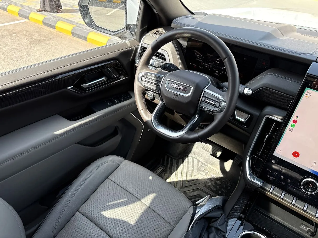 Car image 32