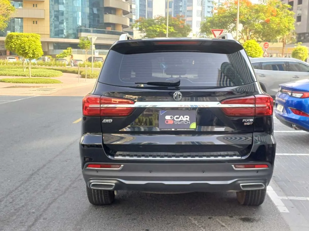 Car image 6