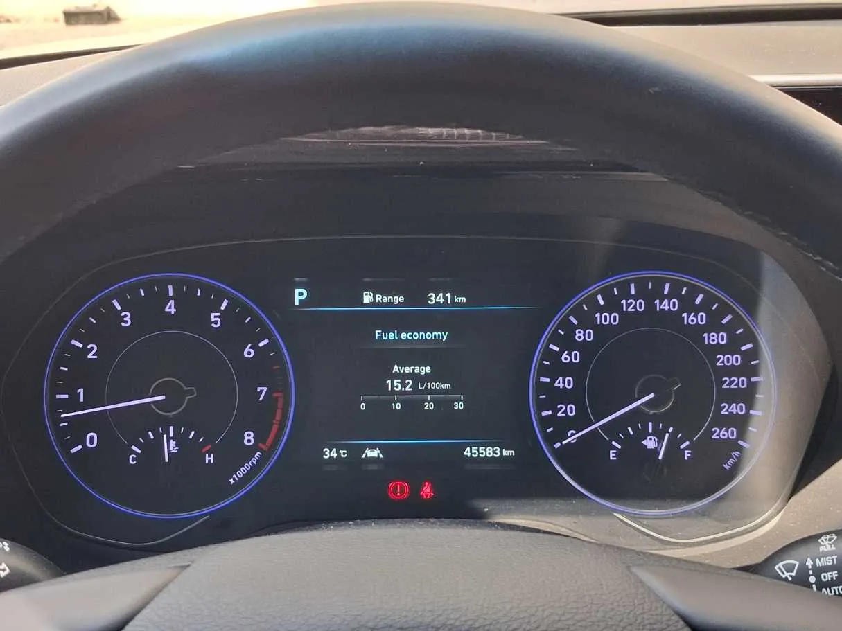 Car image 20
