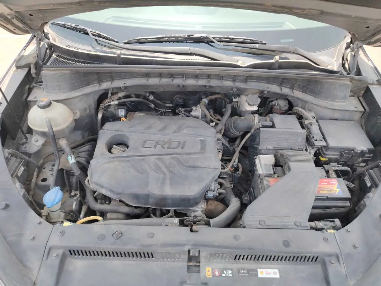Car image 32