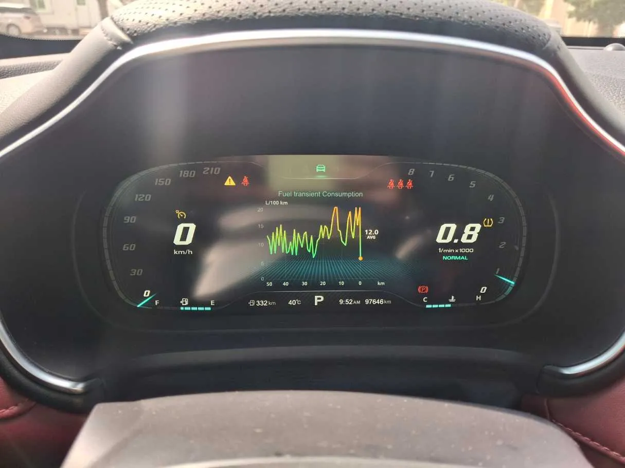 Car image 18