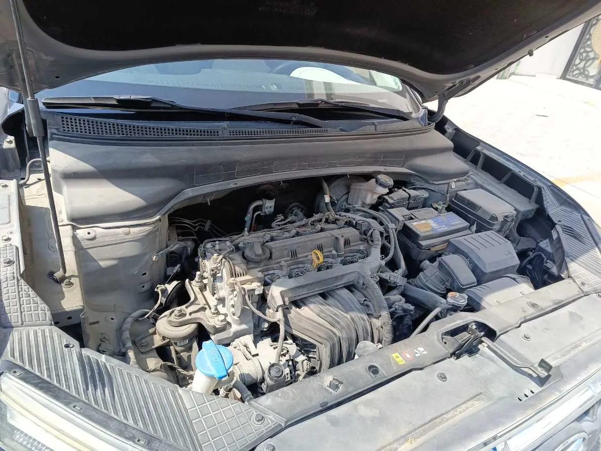 Car image 33
