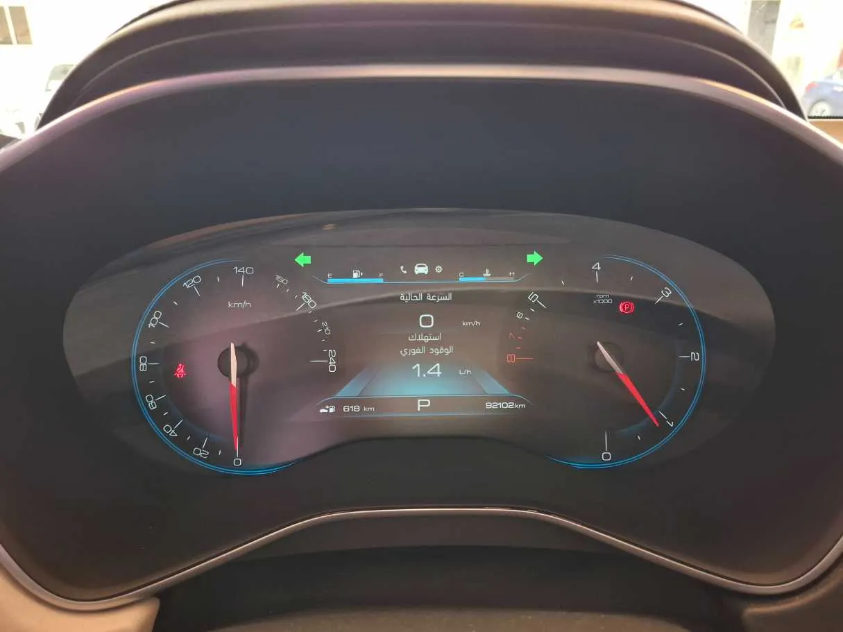 Car image 18