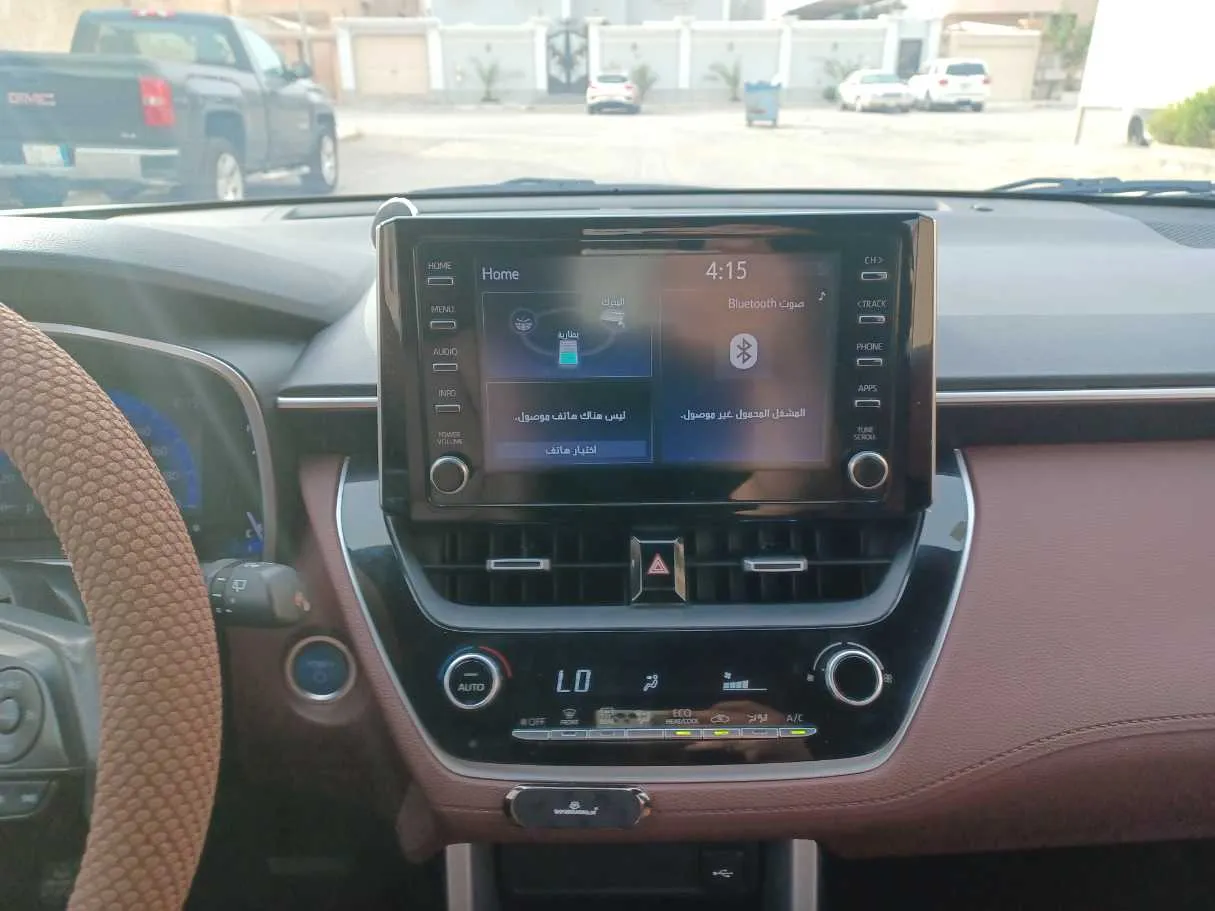 Car image 15