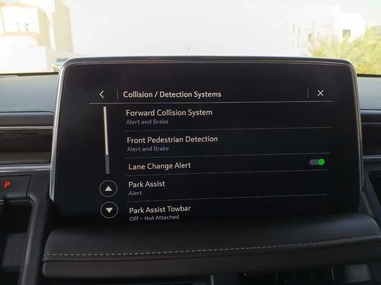 Car image 22