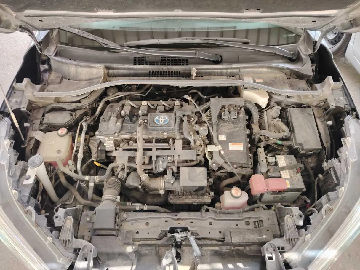 Car image 33