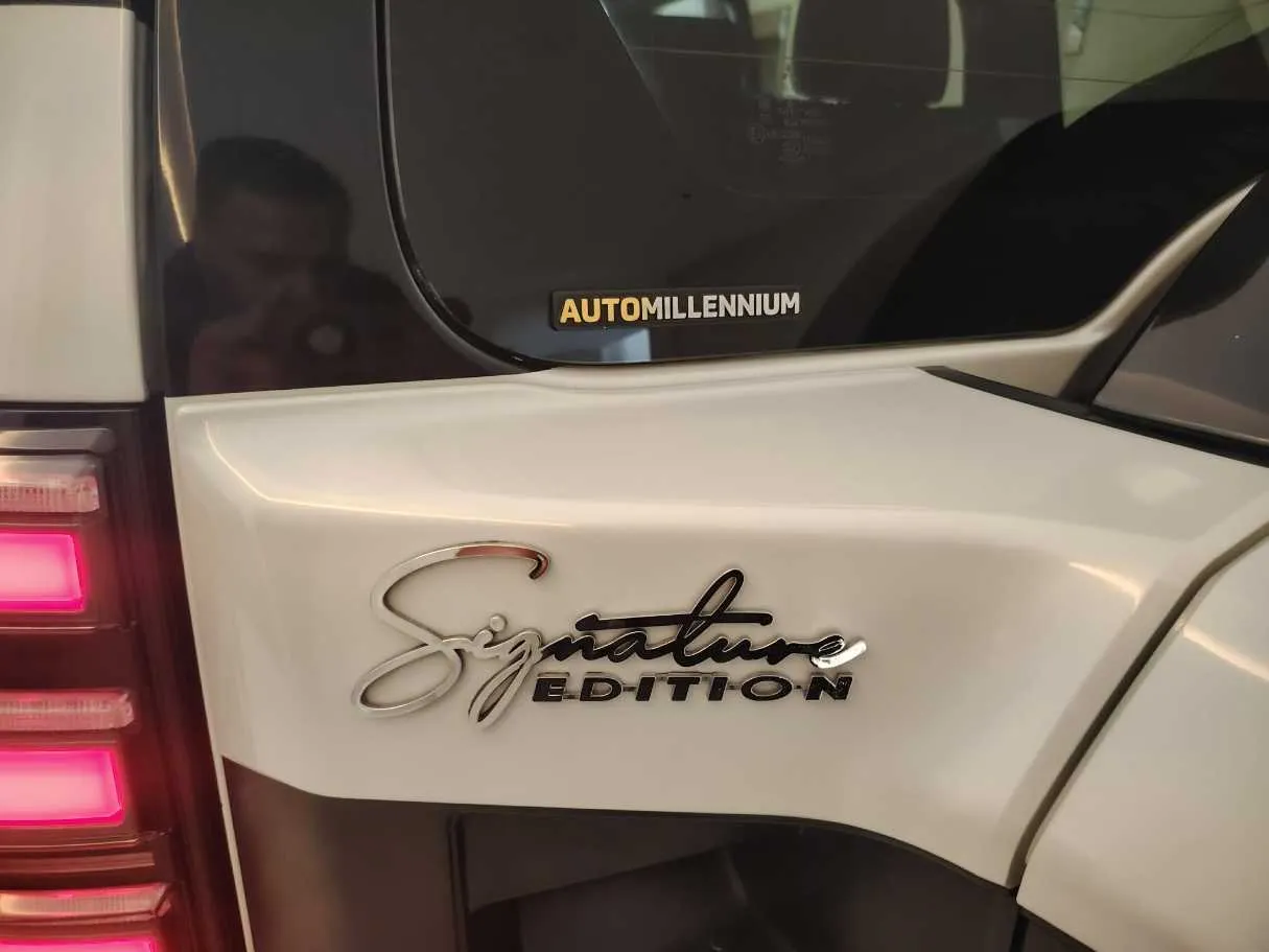 Car image 45