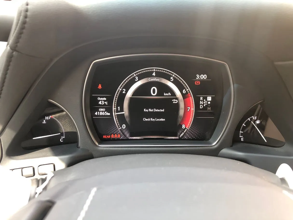 Car image 19