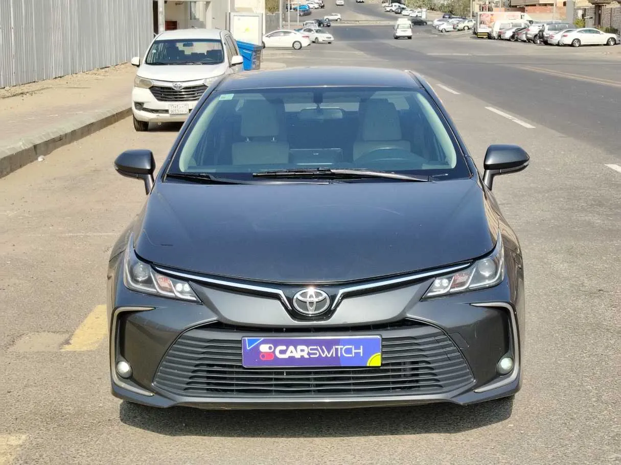 Car image 2