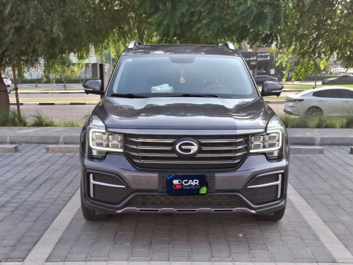 Car image 2