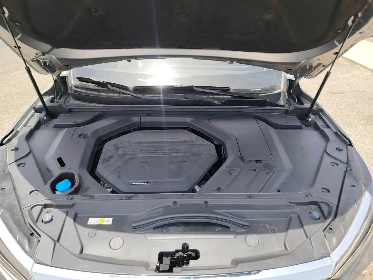 Car image 49
