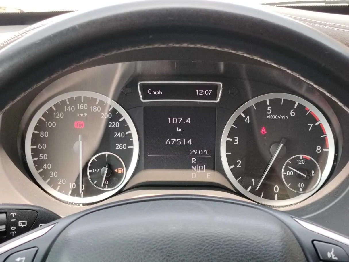 Car image 22