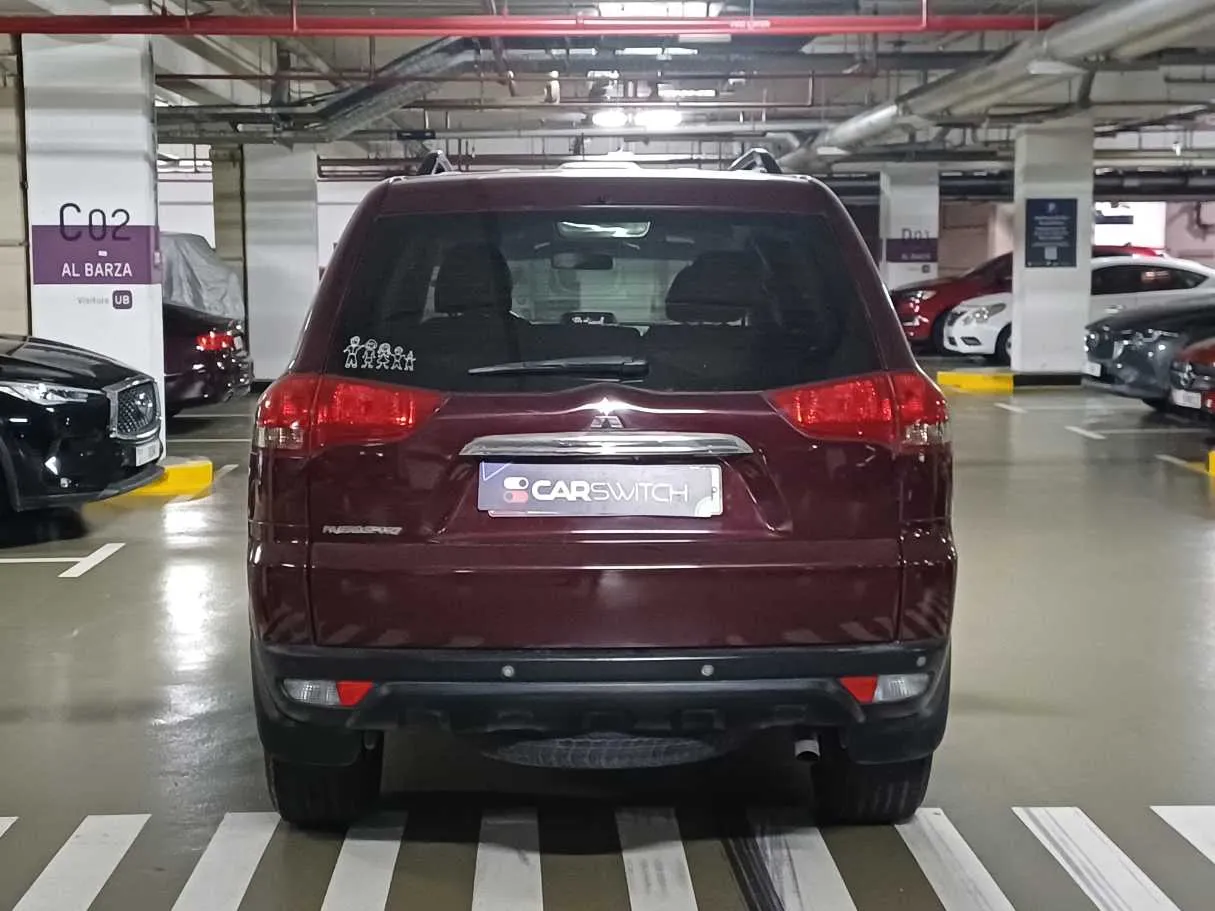 Car image 6