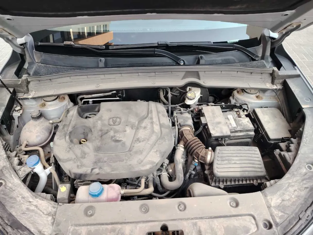 Car image 33