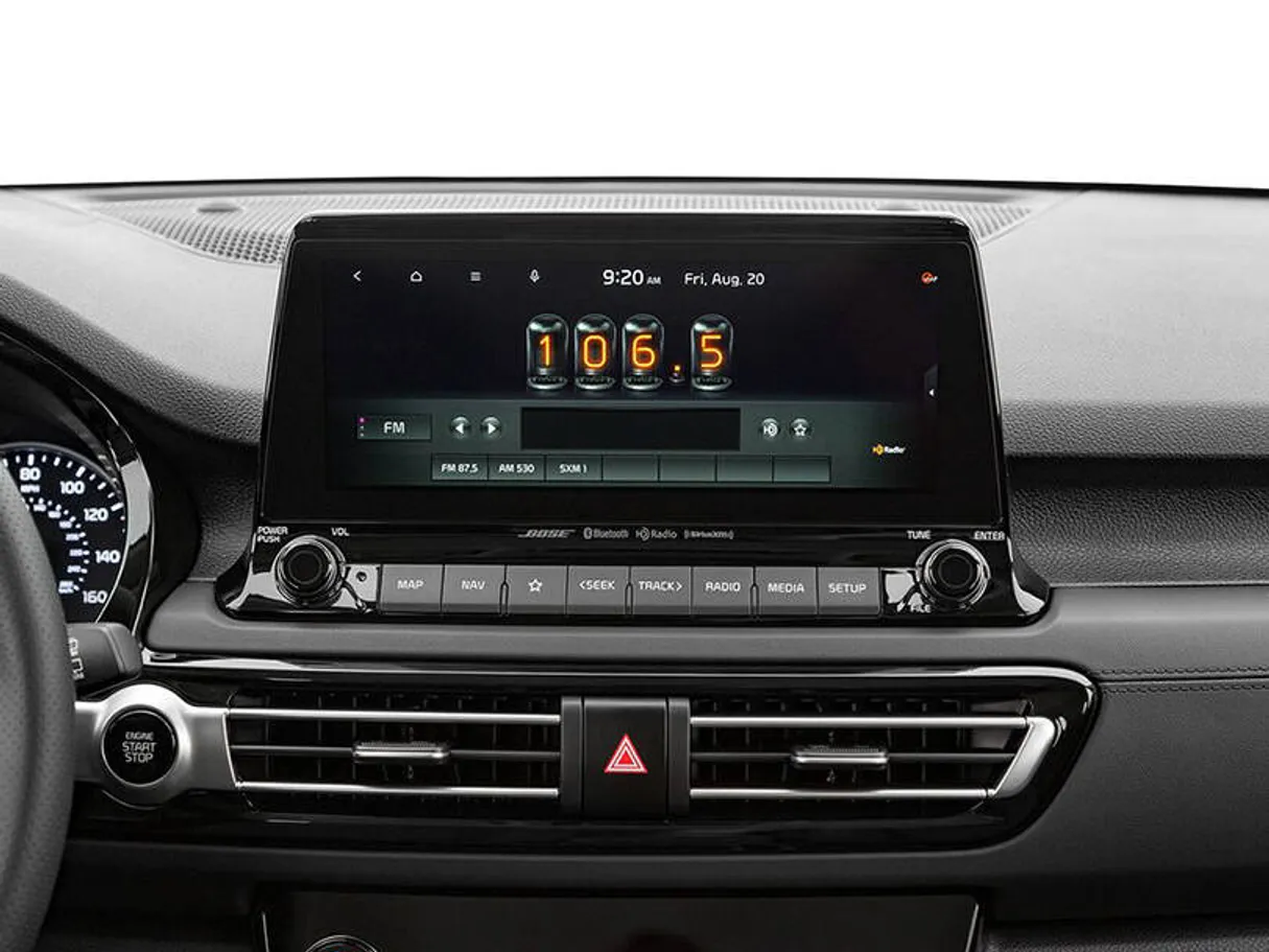 Car image 9