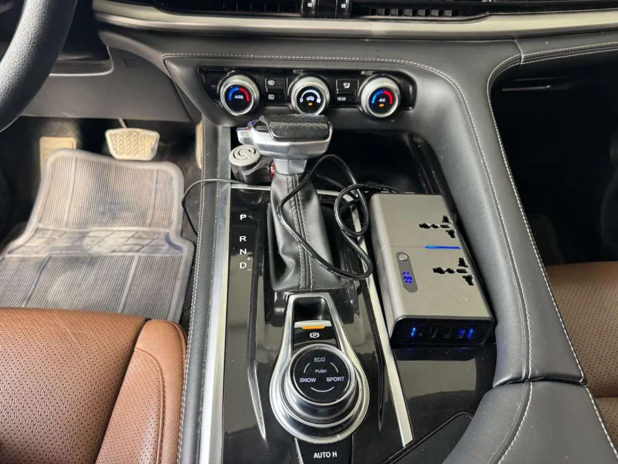 Car image 15