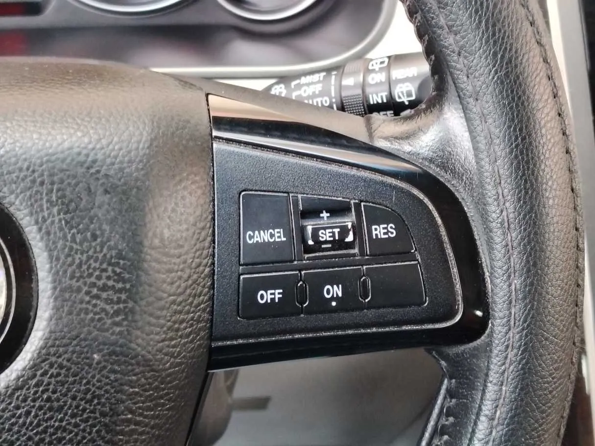 Car image 31