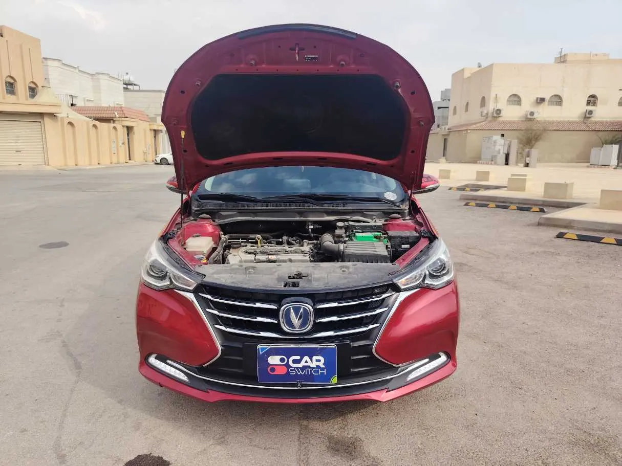 Car image 29