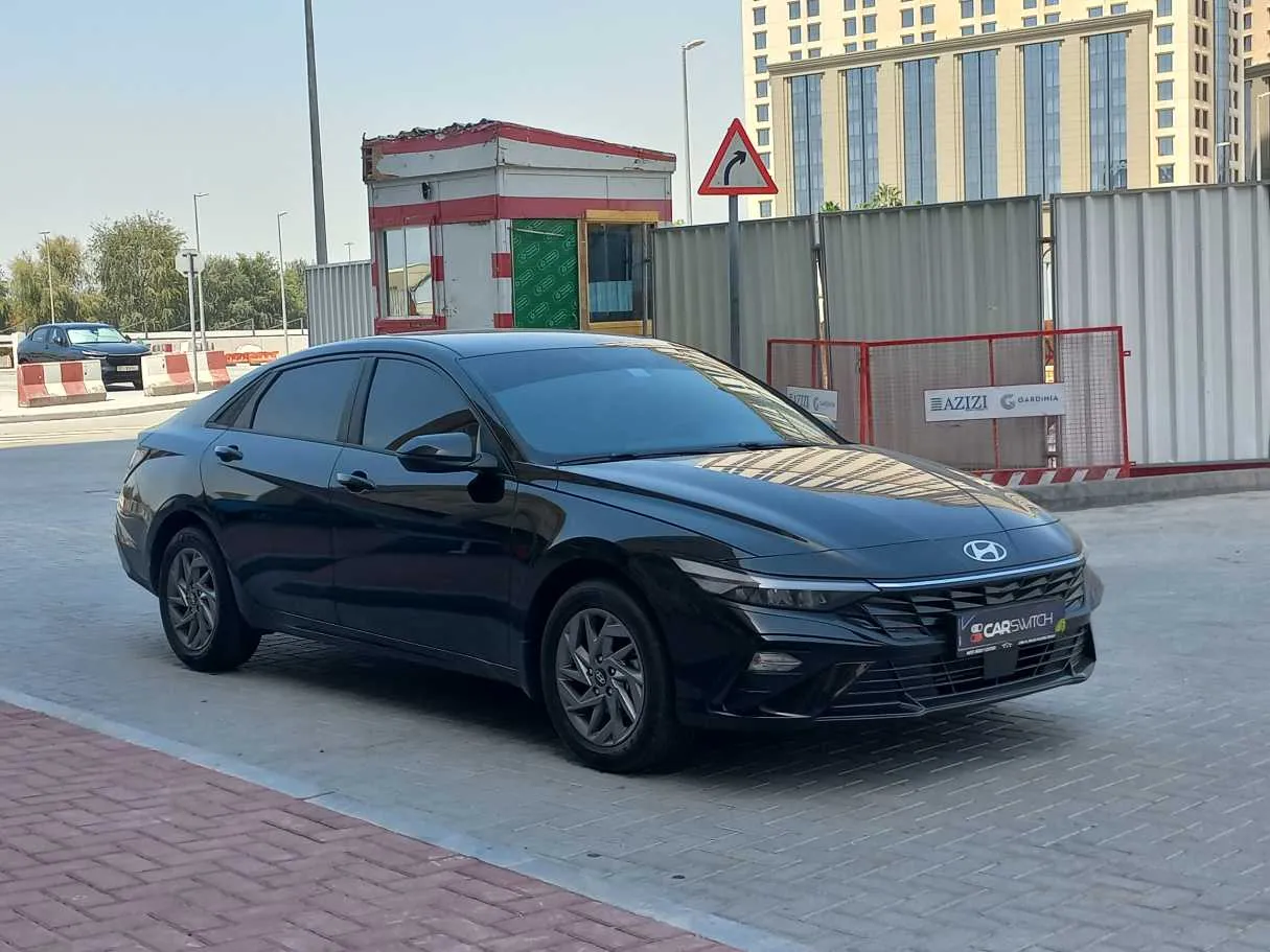 Car image 3