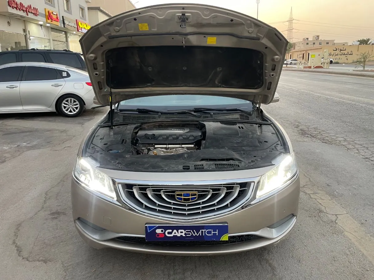 Car image 23