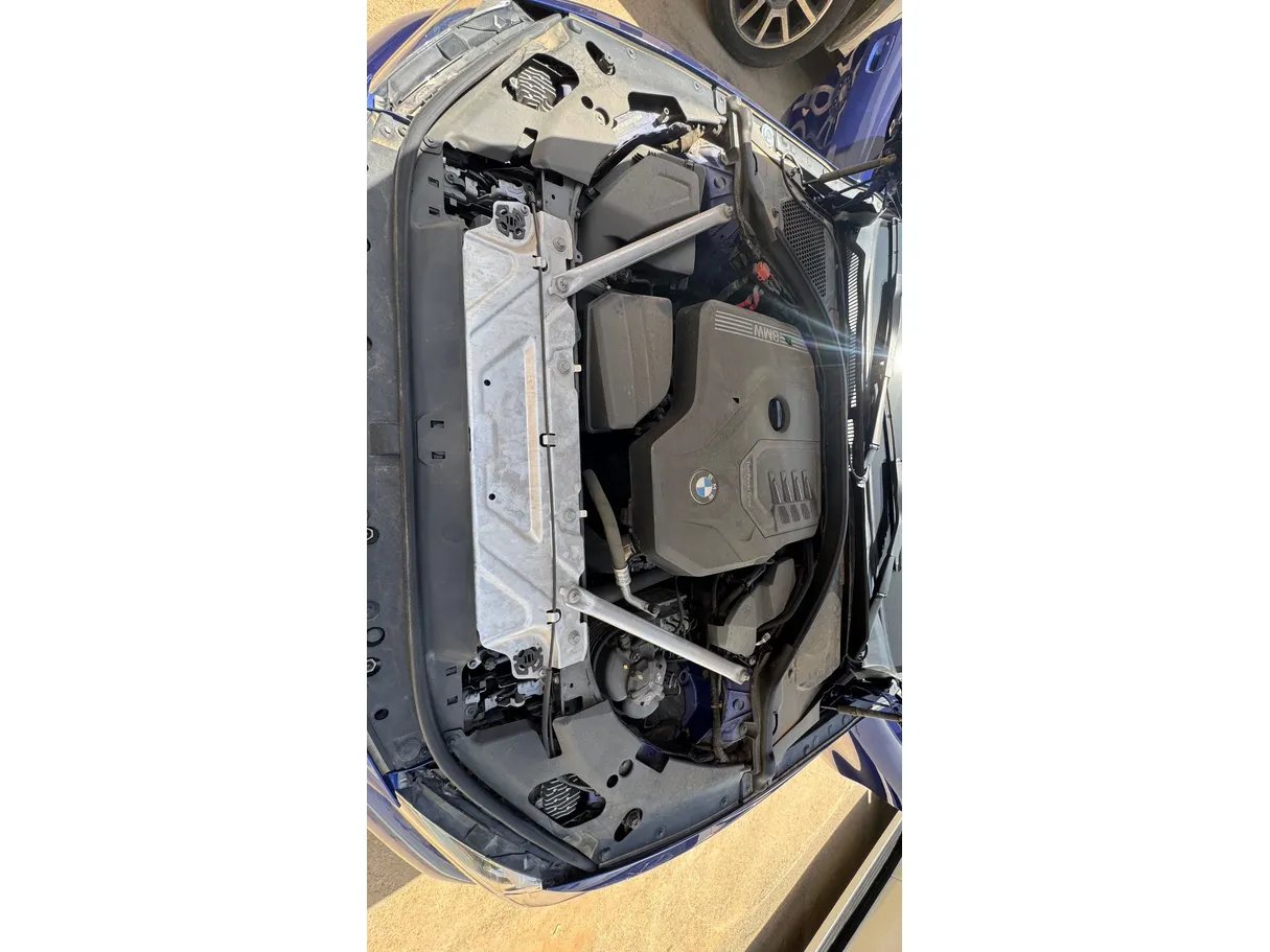 Car image 26