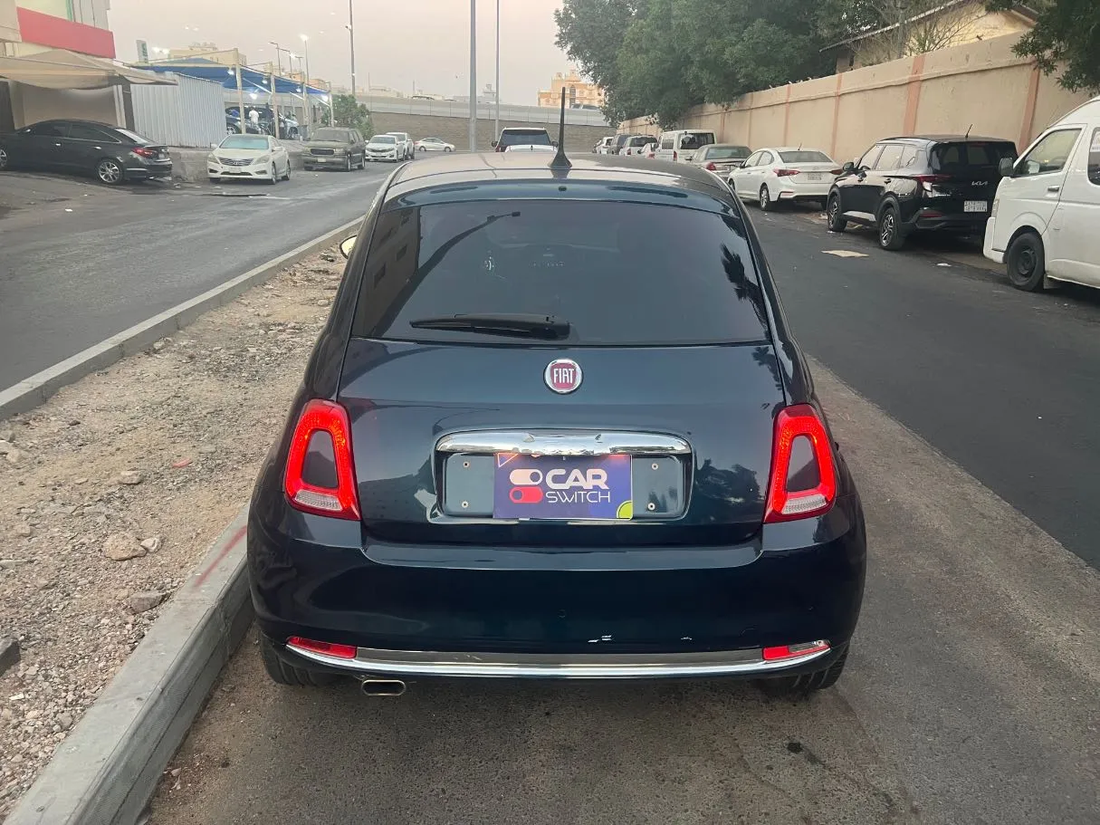 Car image 6
