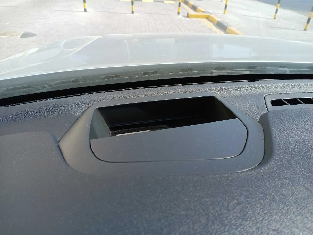 Car image 22