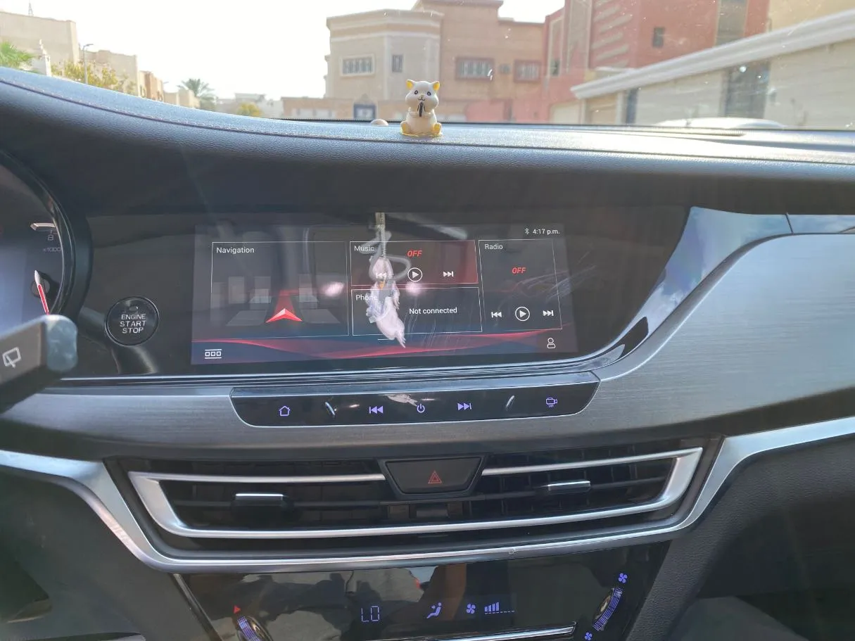 Car image 16