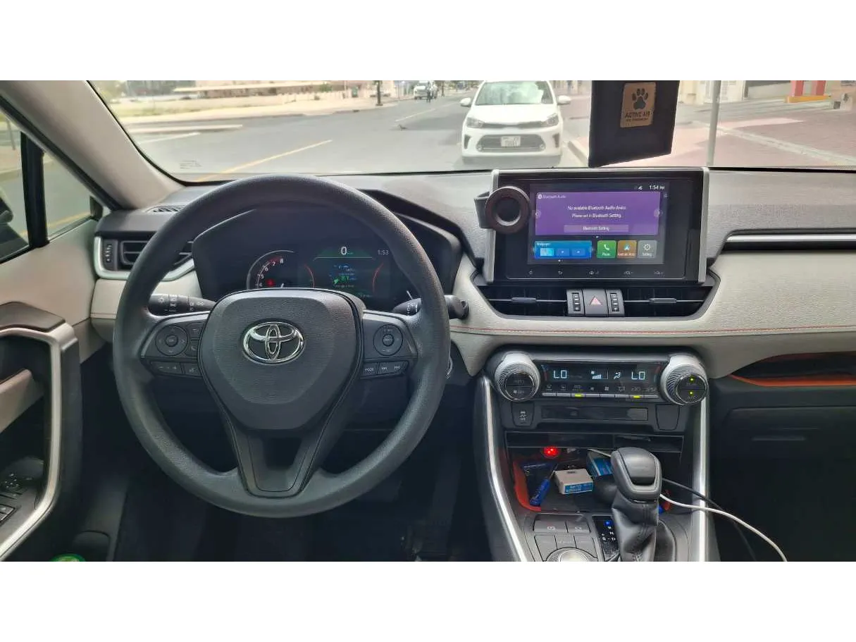 Car image 16