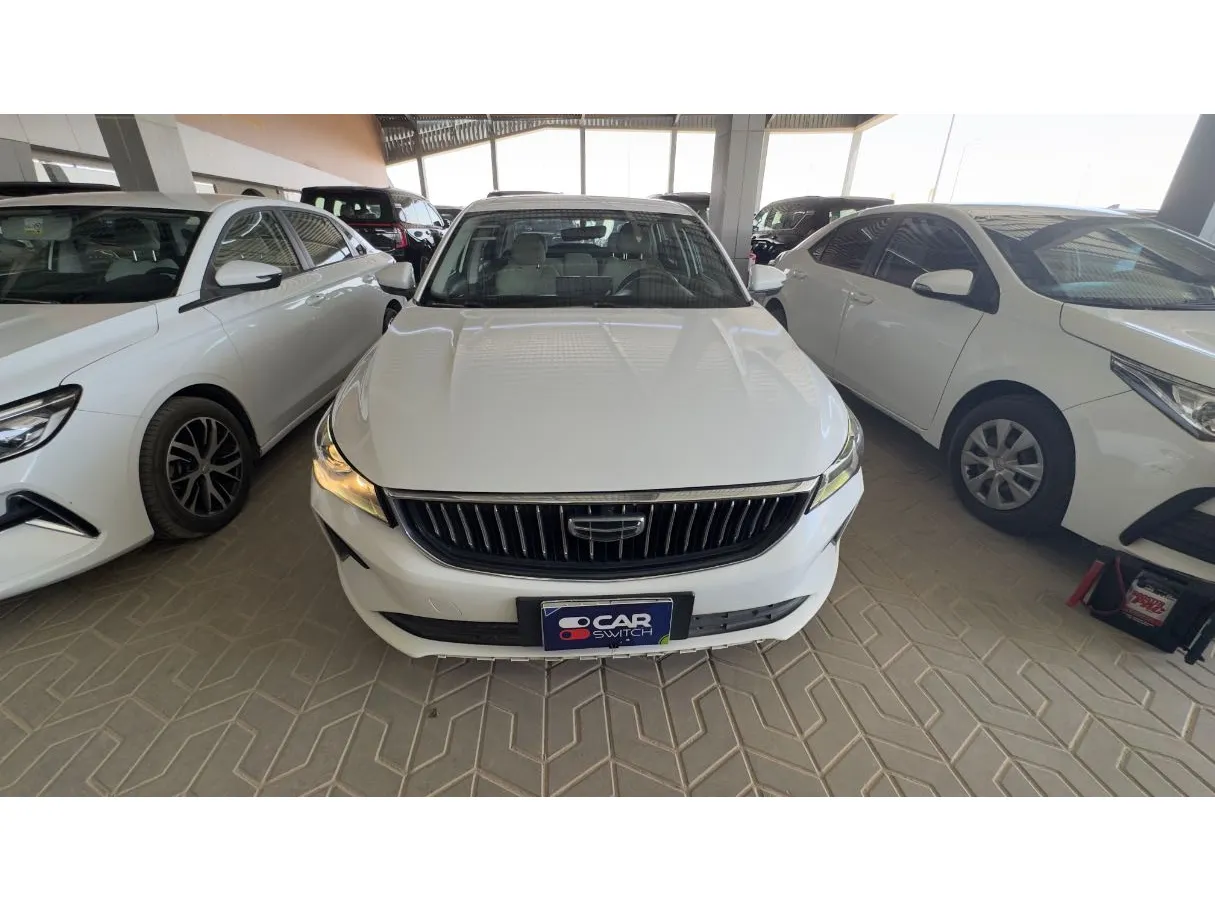 Car image 2